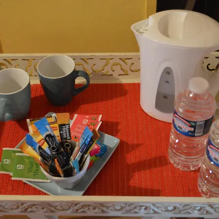 La Louve Bed & Breakfast